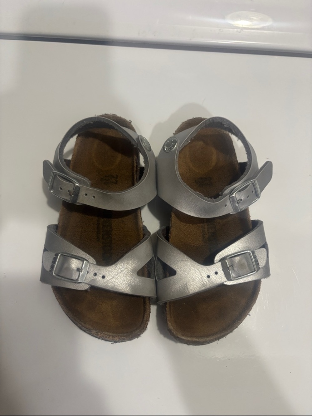 Birkenstock toddler girl size 27